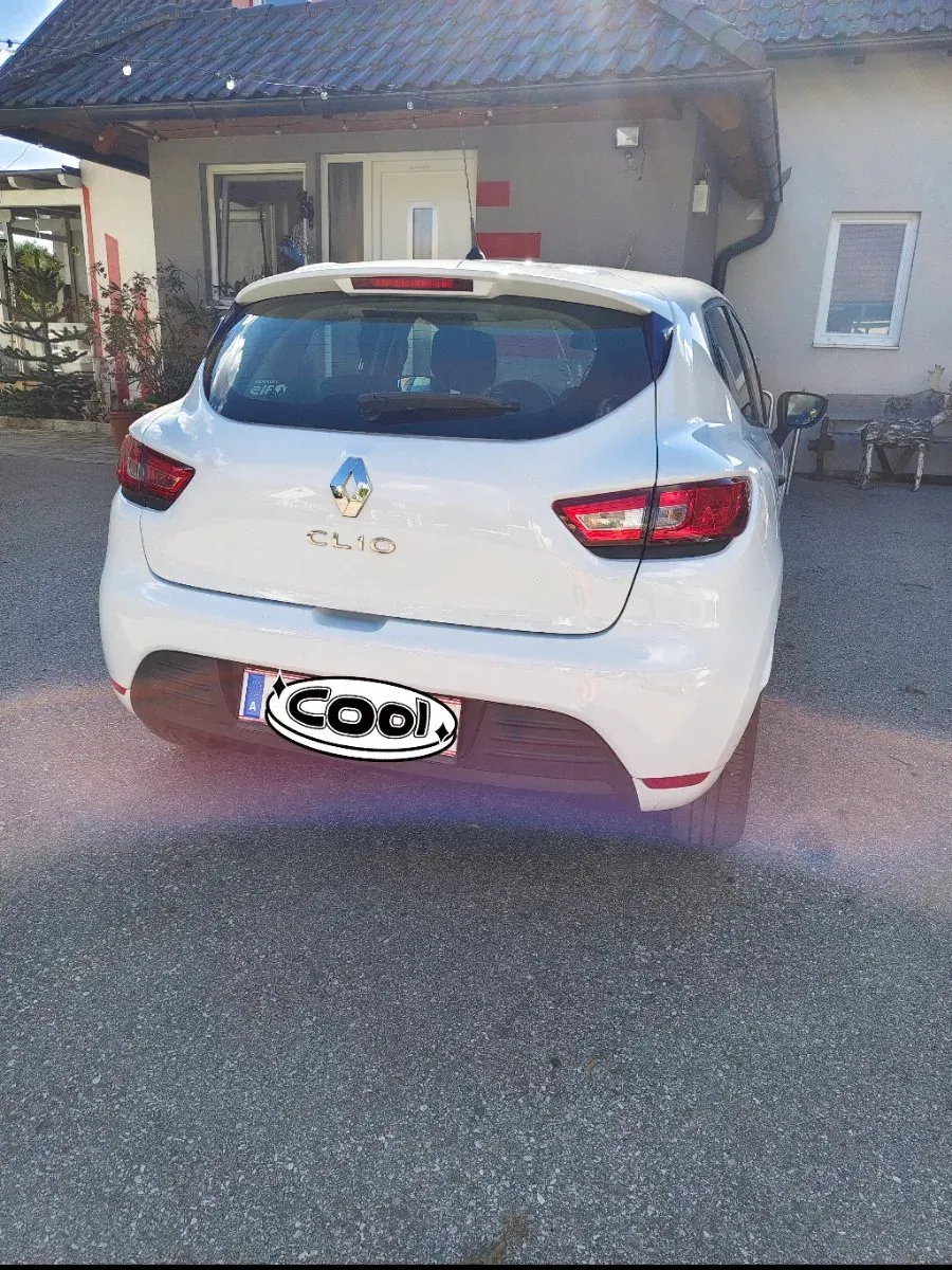 Renault Clio 2018 photo 2