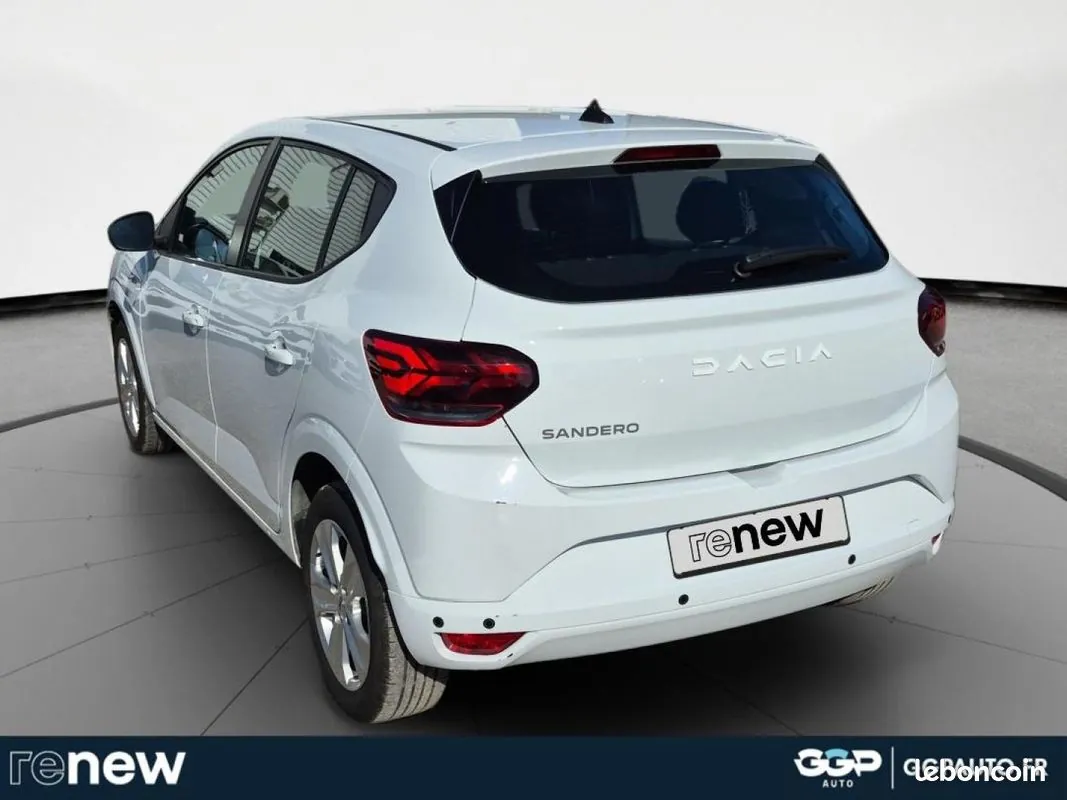 Dacia Sandero 2023 photo 3
