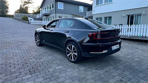 Polestar 2 2021 photo 3