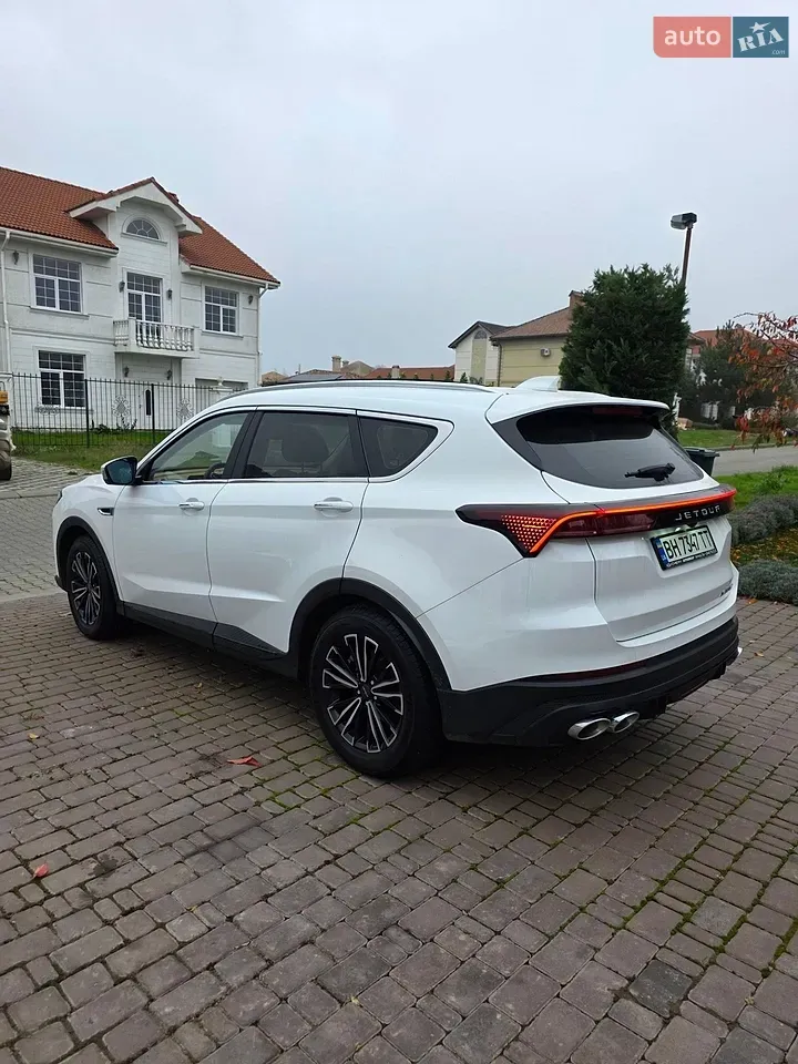 Jetour X70 Plus 2023 photo 5