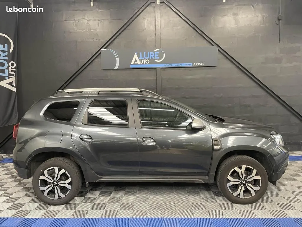 Dacia Duster 2022 photo 2
