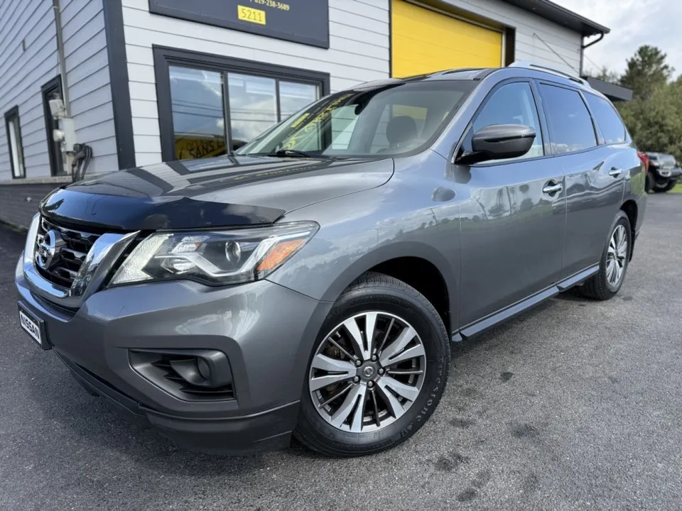 Nissan Pathfinder 2018 photo 2