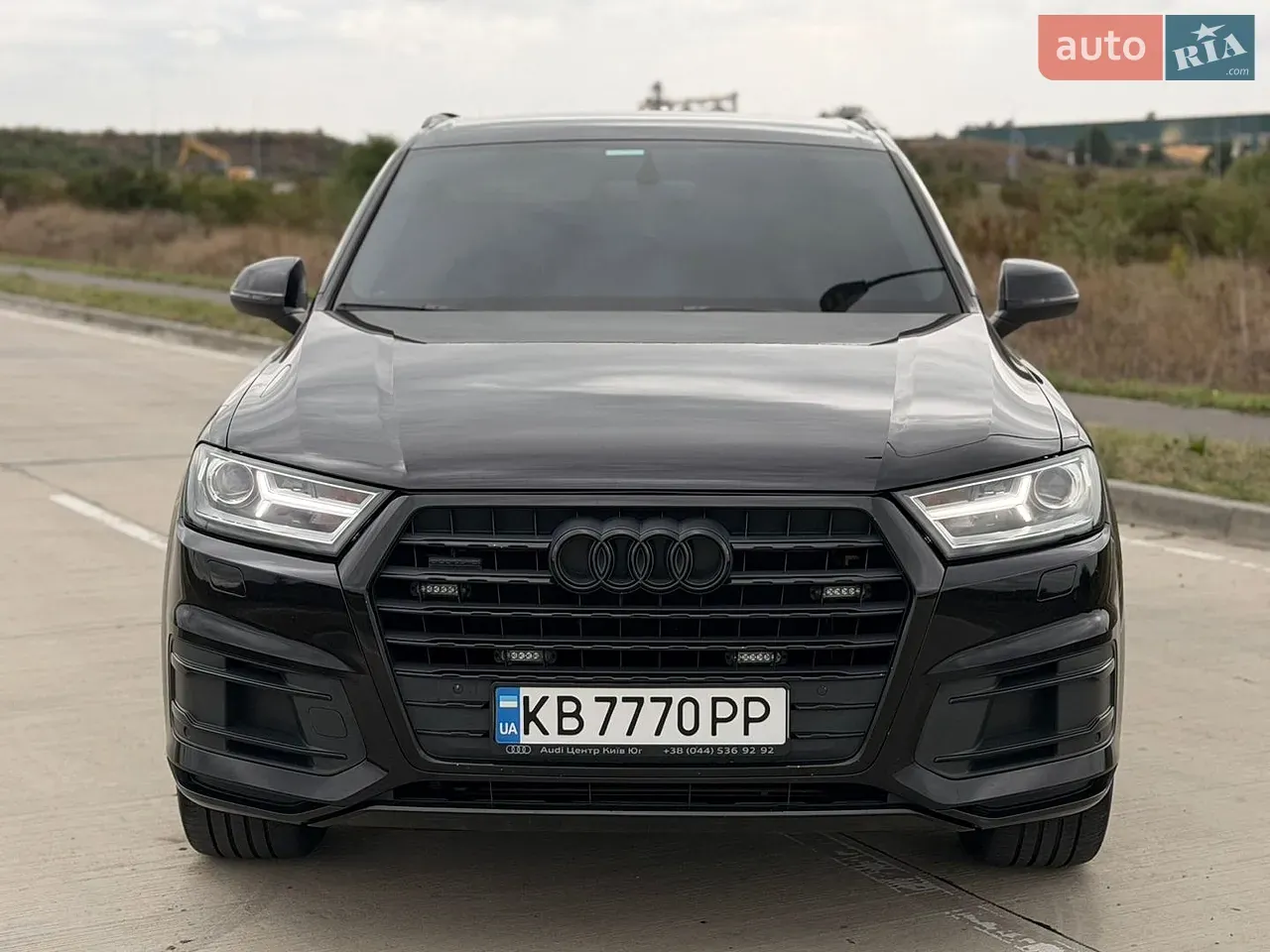 Audi Q7 2015 photo 4
