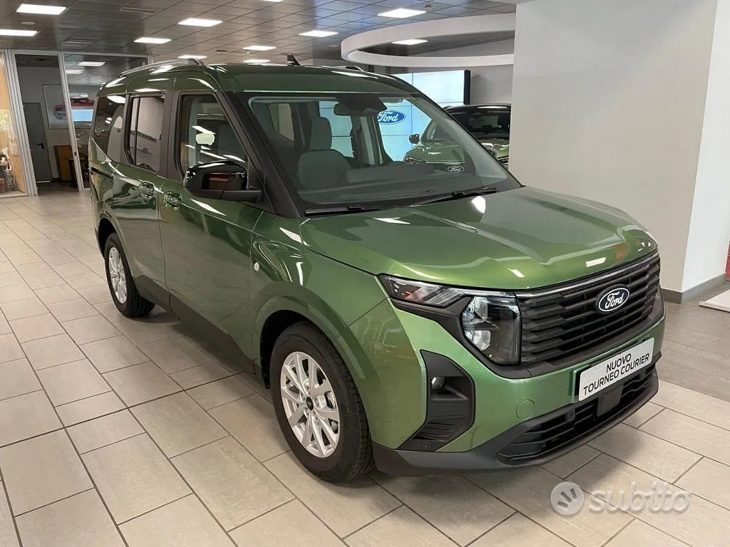Ford Tourneo Courier 2024 photo 3