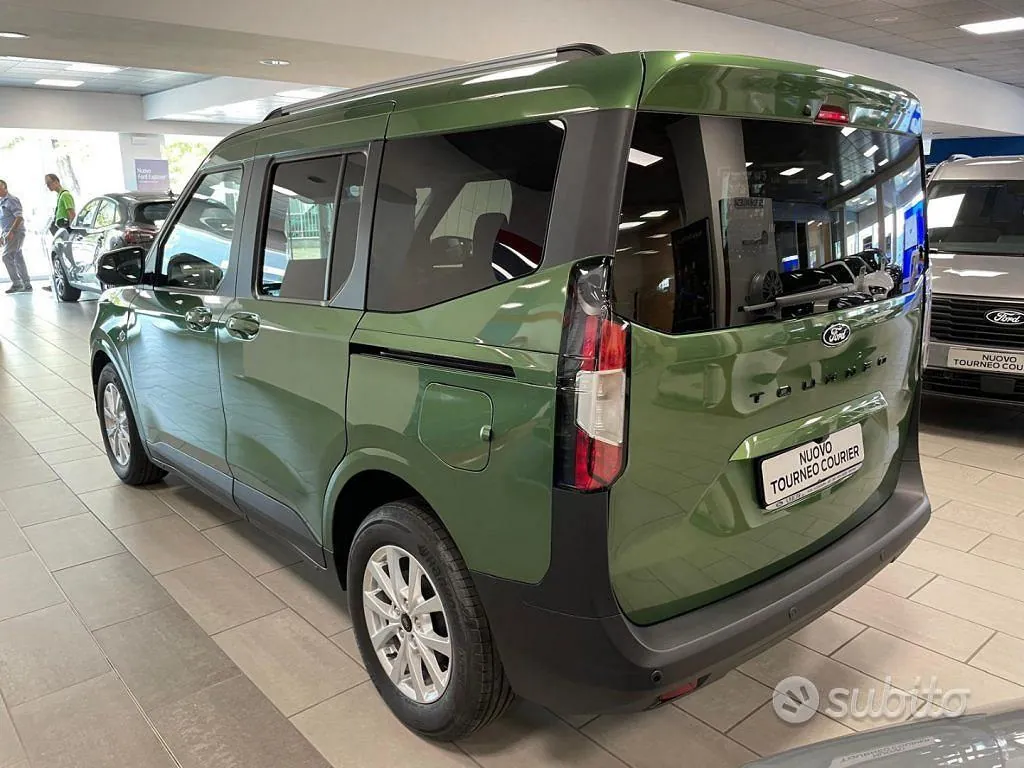 Ford Tourneo Courier 2024 photo 5