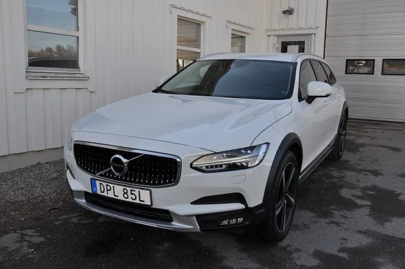 Volvo V90 Cross Country 2019 photo 3