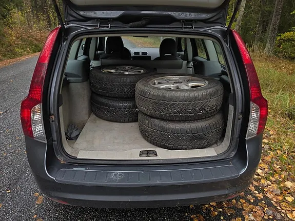 Volvo V50 2009 photo 4