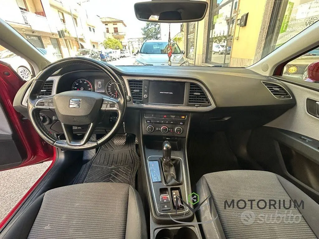 Seat Leon 2020 photo 2