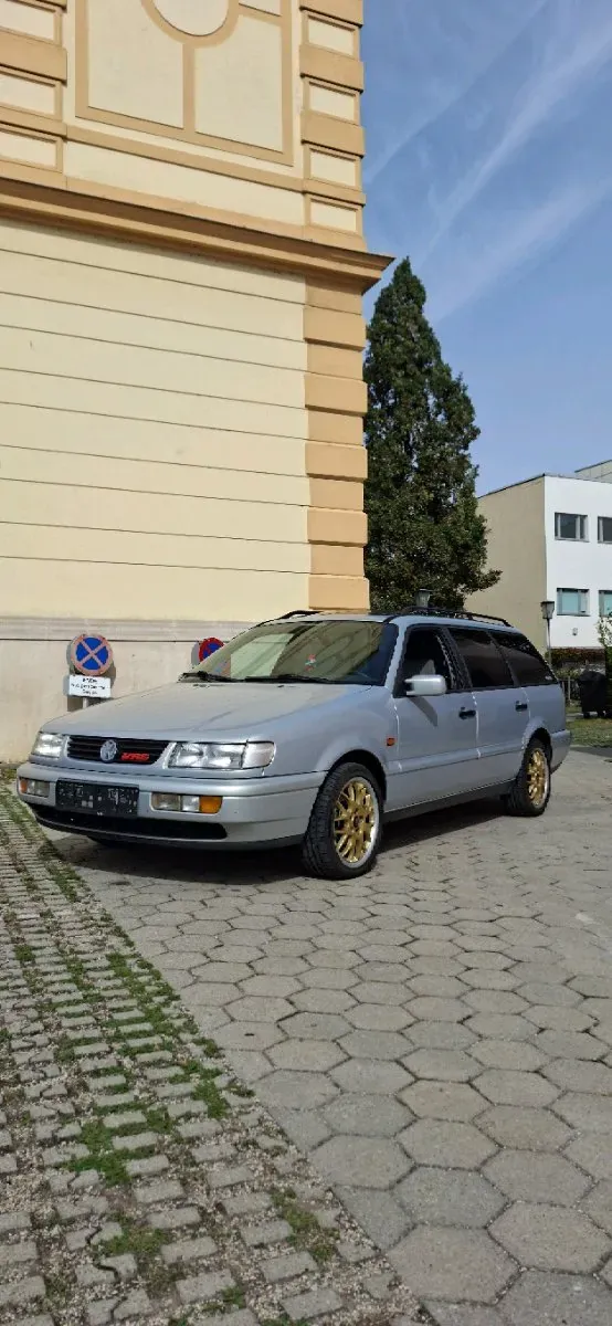 Volkswagen Passat 1996 photo 2