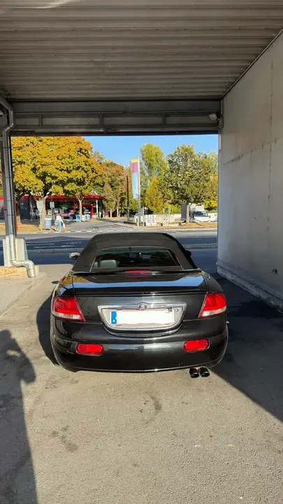 Chrysler Sebring 2004 photo 2