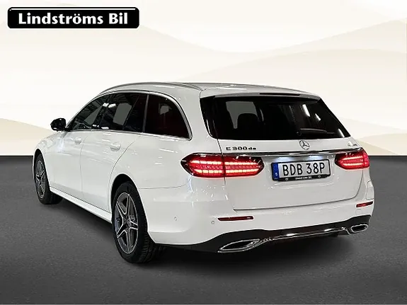 Mercedes-Benz E300 2024 photo 4