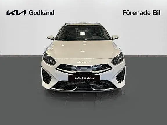 Kia Ceed 2024 photo 2