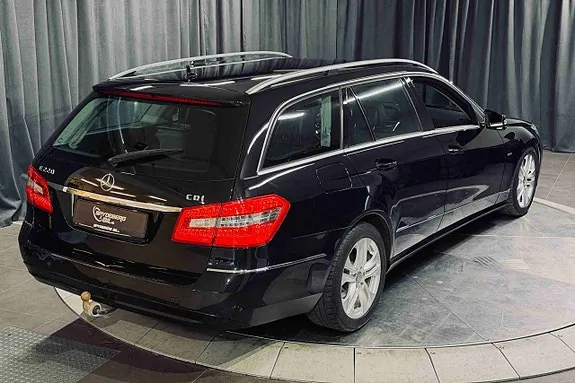 Mercedes-Benz E220 2010 photo 5