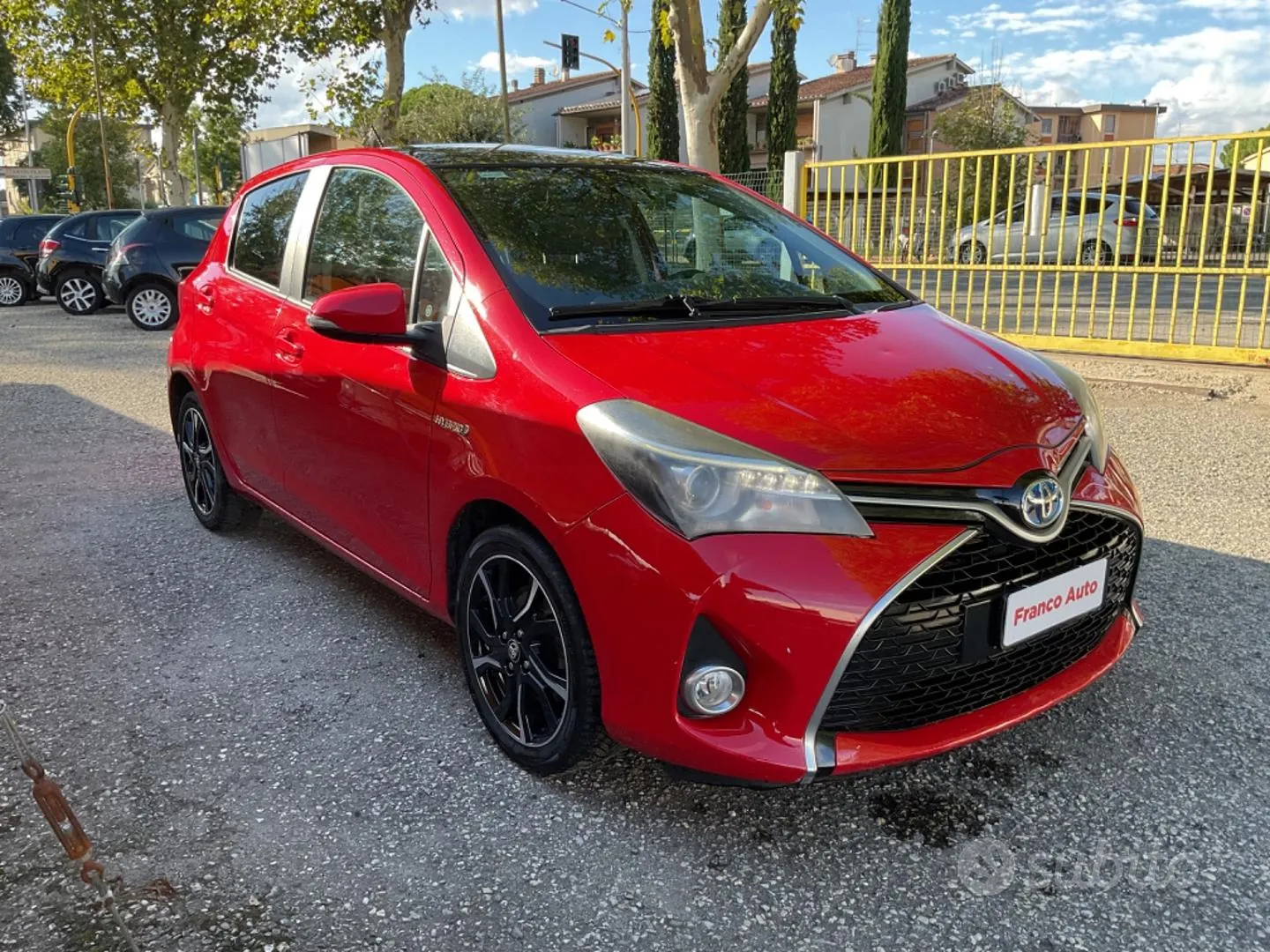 Toyota Yaris 2016 photo 3