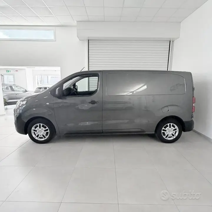 Citroen Jumpy 2022 photo 4