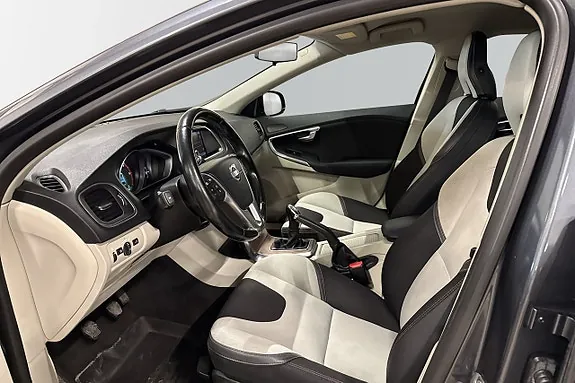 Volvo V40 Cross Country 2014 photo 5