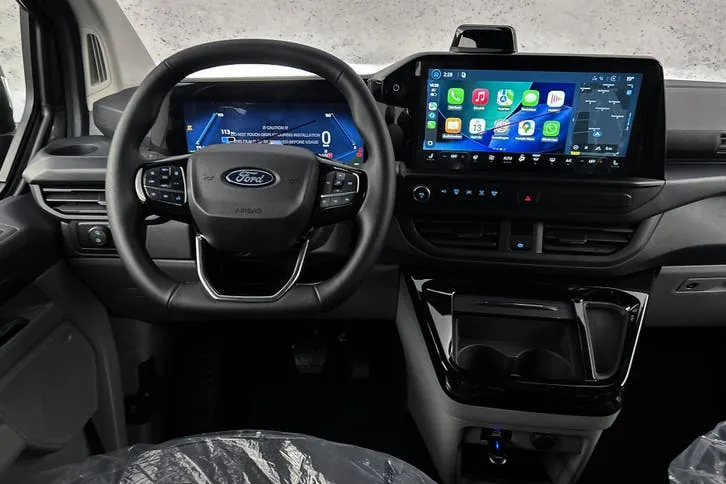 Ford E-Transit 2026 photo 2