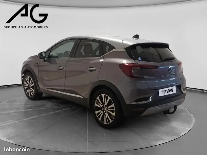 Renault Captur 2023 photo 4