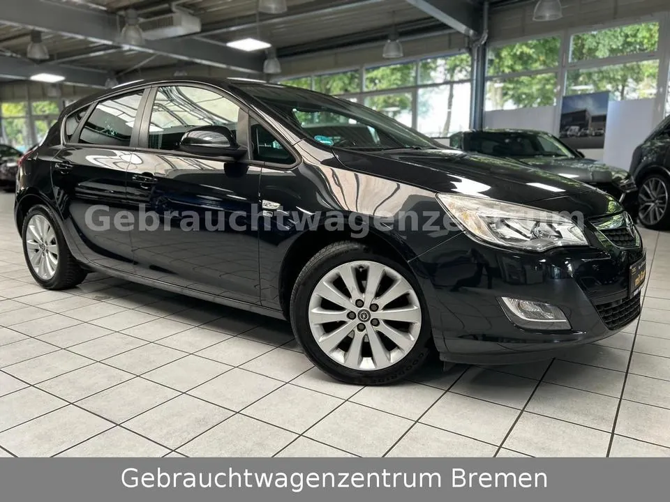 Opel Astra J