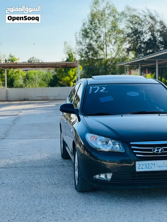 Hyundai Avante 2008 photo 2