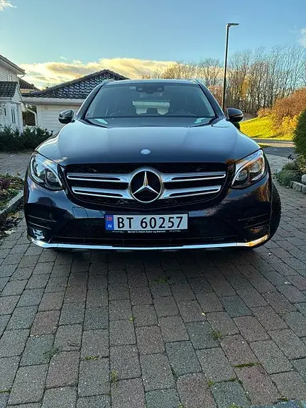 Mercedes-Benz Glc 2017 photo 2