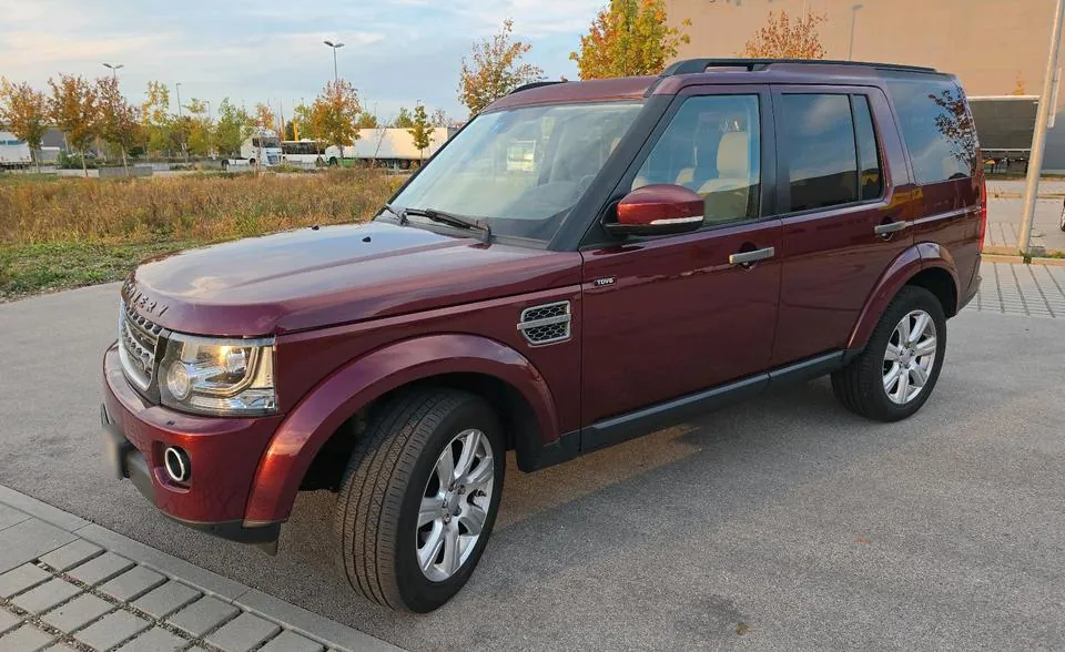 Land Rover Discovery 4