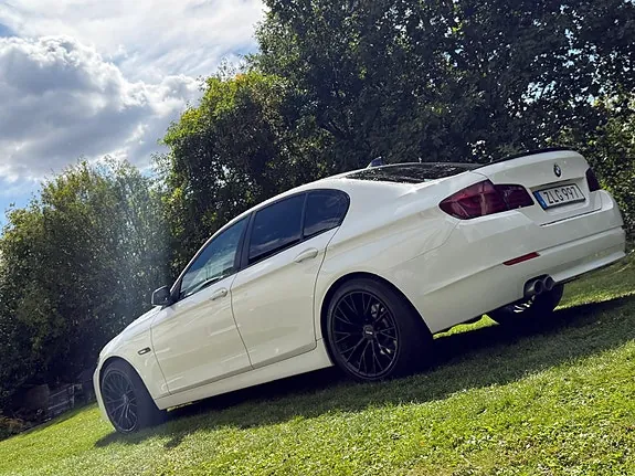 BMW 520D 2011 photo 3