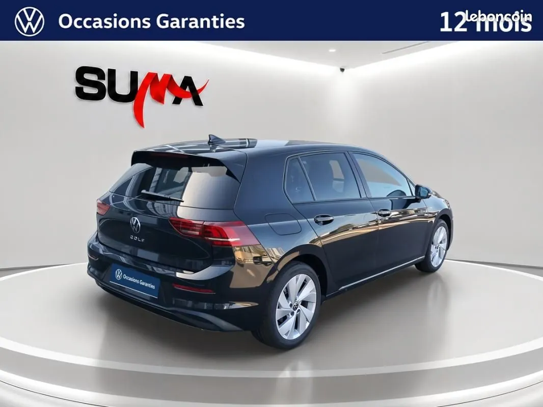 Volkswagen Golf 2025 photo 5