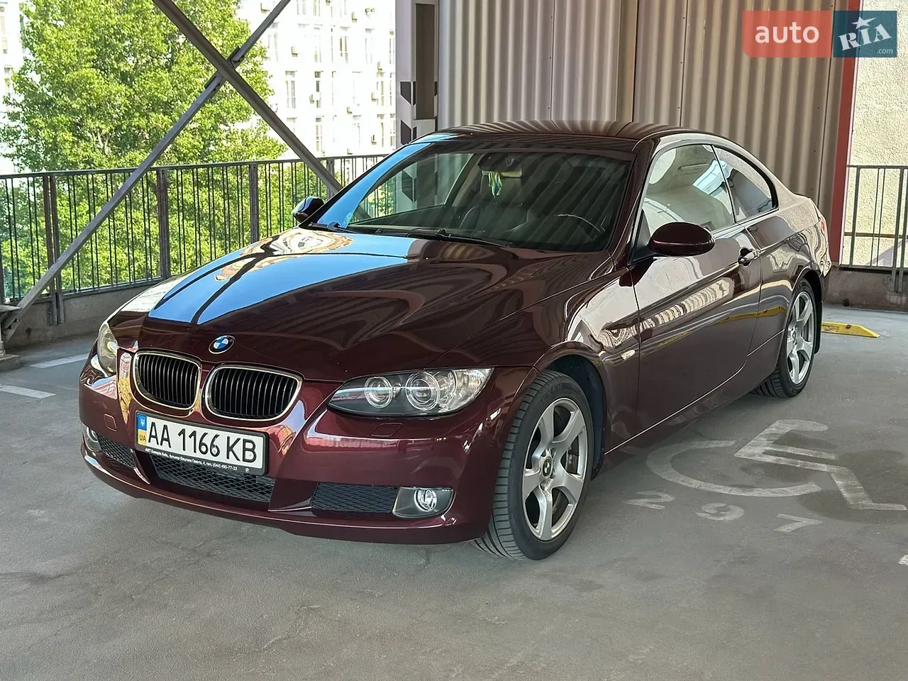 BMW 3 Series 2007 photo 3