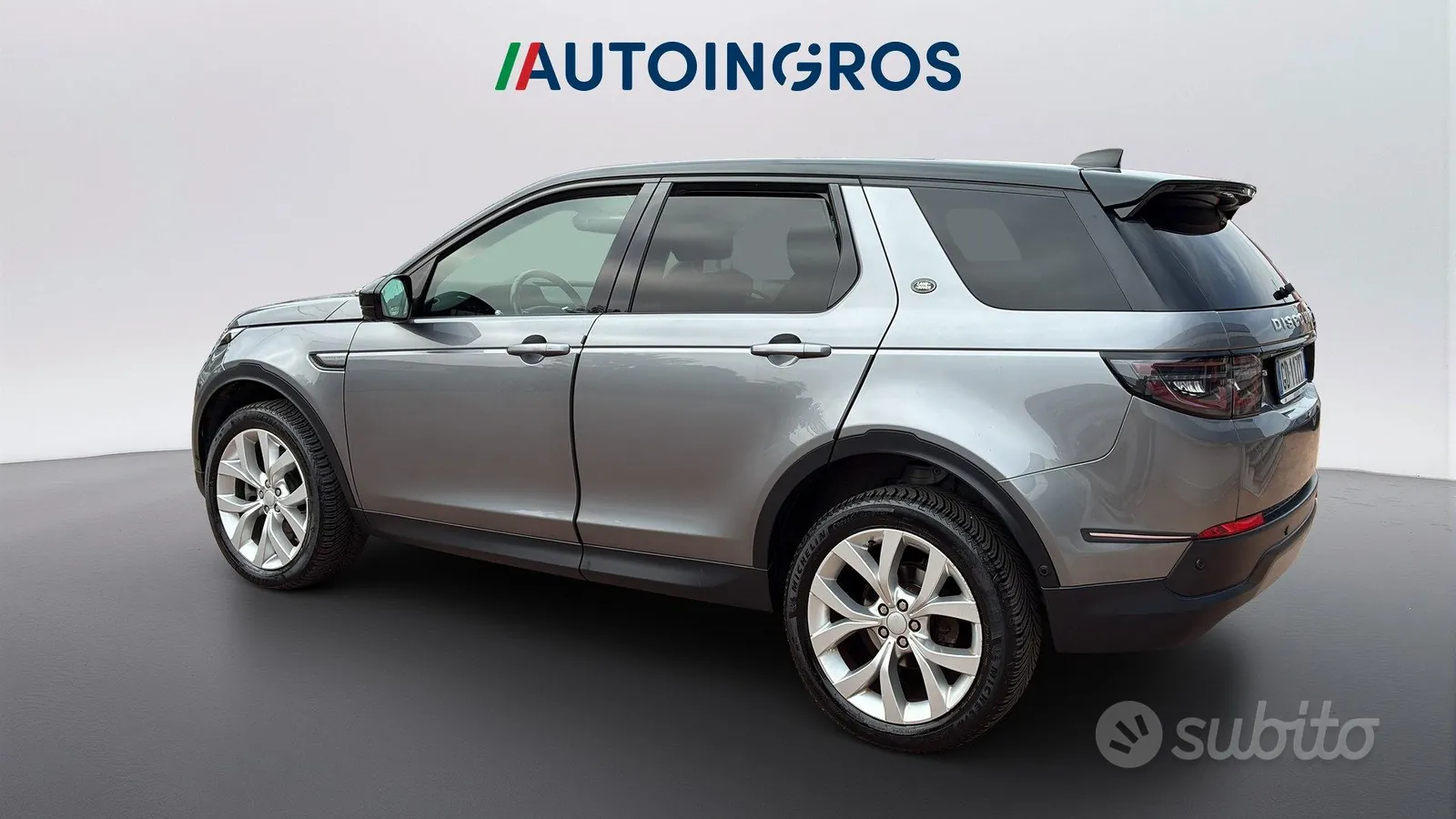 Land Rover Discovery Sport 2021 photo 3