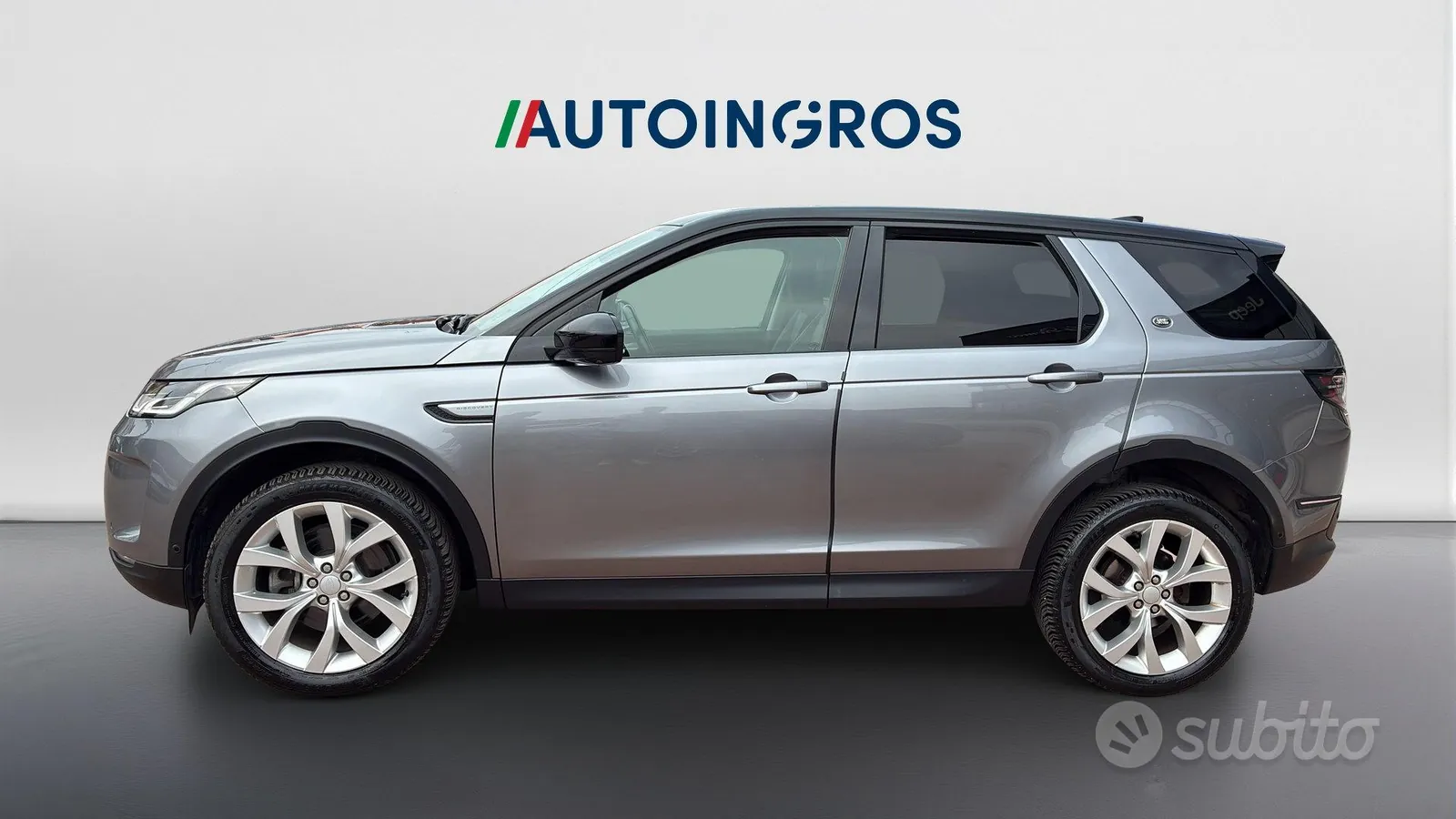 Land Rover Discovery Sport 2021 photo 2