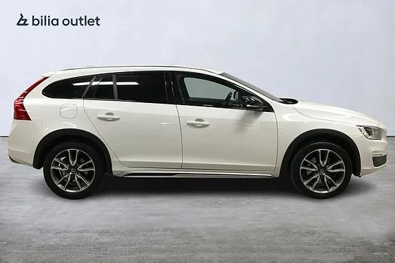 Volvo V60 Cross Country 2017 photo 5