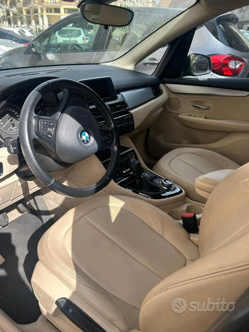 BMW 2 Series Active Tourer 2017 photo 2