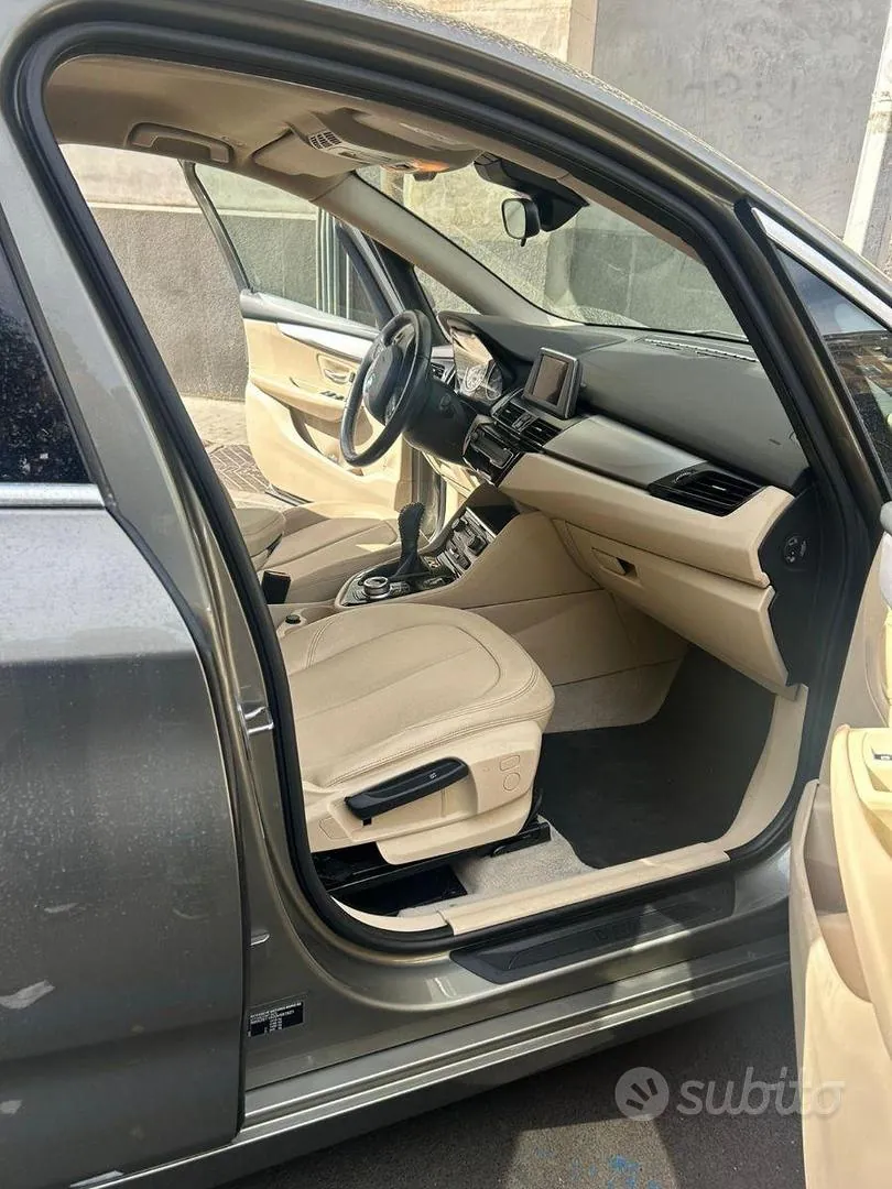 BMW 2 Series Active Tourer 2017 photo 5