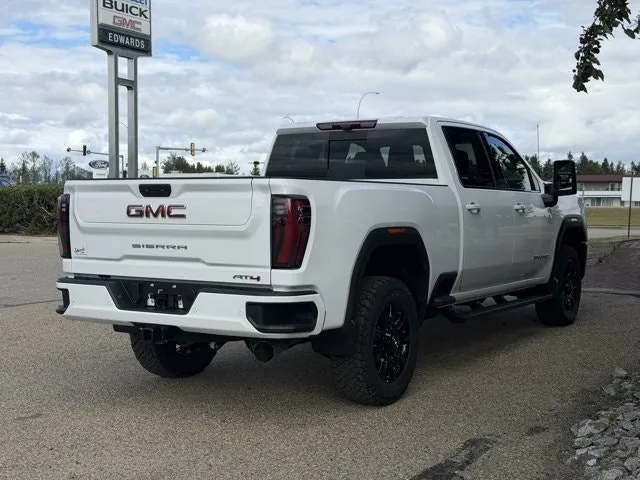 GMC Sierra 3500Hd 2026 photo 5