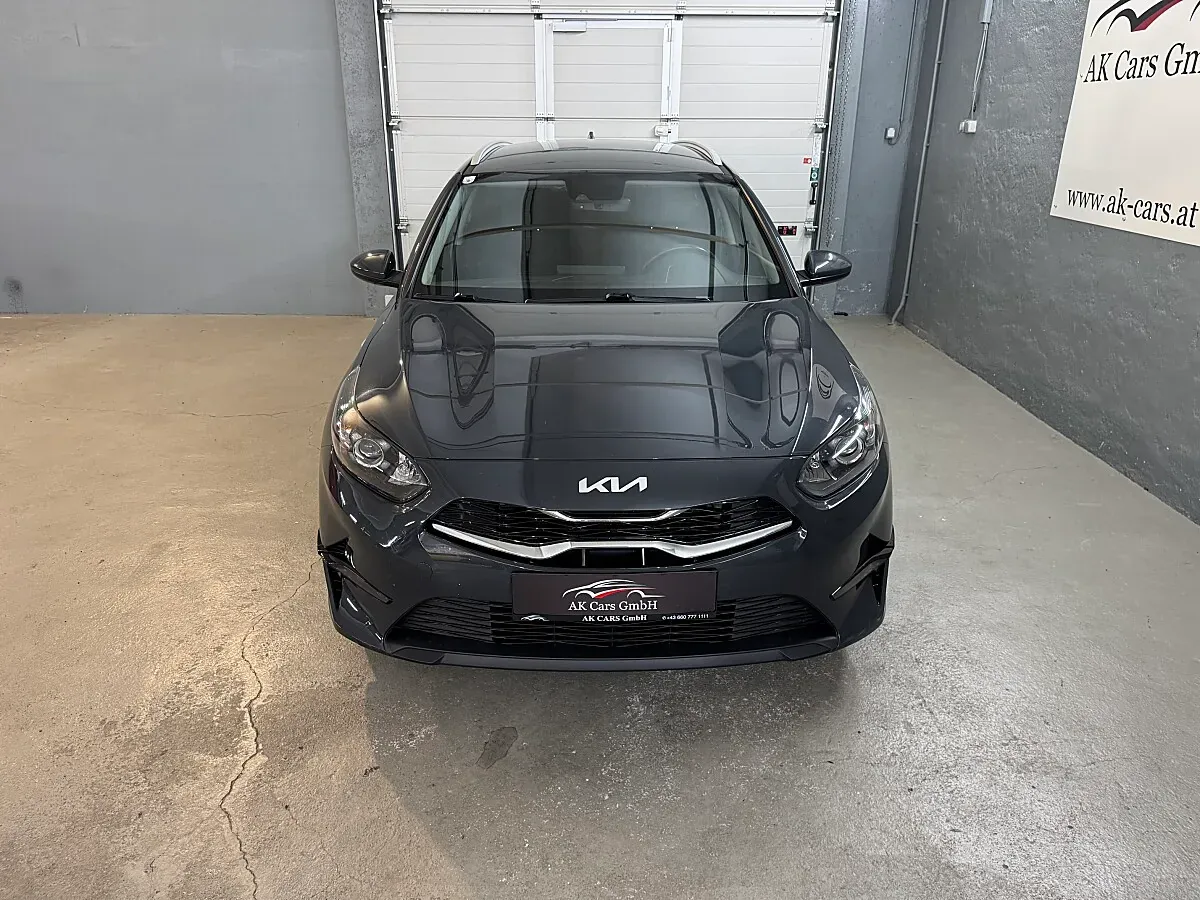 Kia Ceed 2023 photo 3