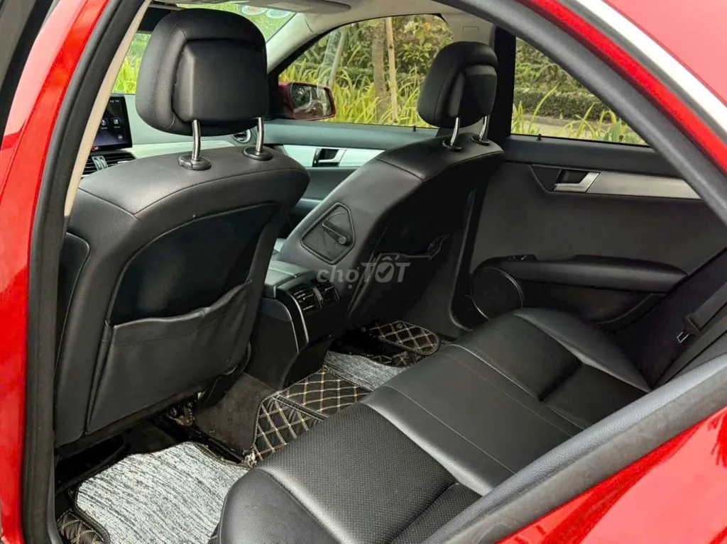 Mercedes-Benz C-Class 2013 photo 5
