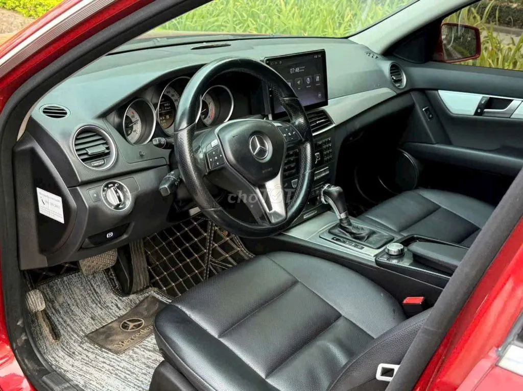 Mercedes-Benz C-Class 2013 photo 3