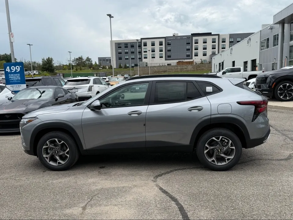 Chevrolet Trax 2026 photo 2