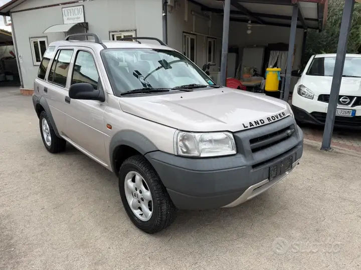 Land Rover Freelander 2001 photo 3