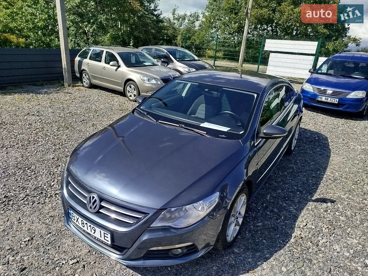 Volkswagen Passat 2012 photo 2