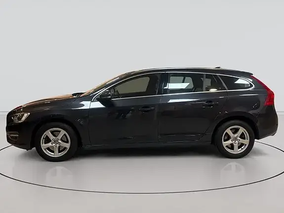 Volvo V60 2018 photo 2