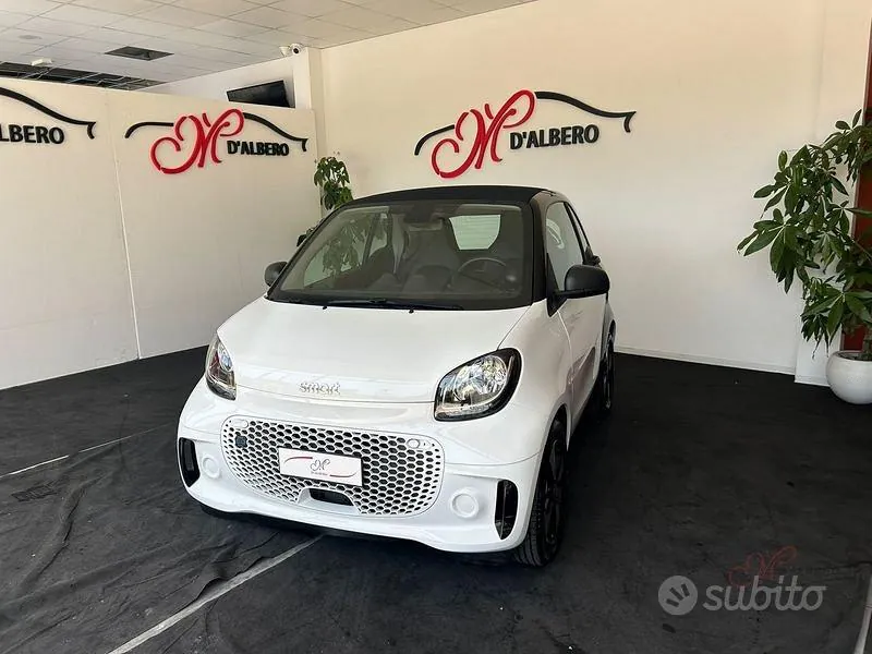 Smart Fortwo 2022 photo 3