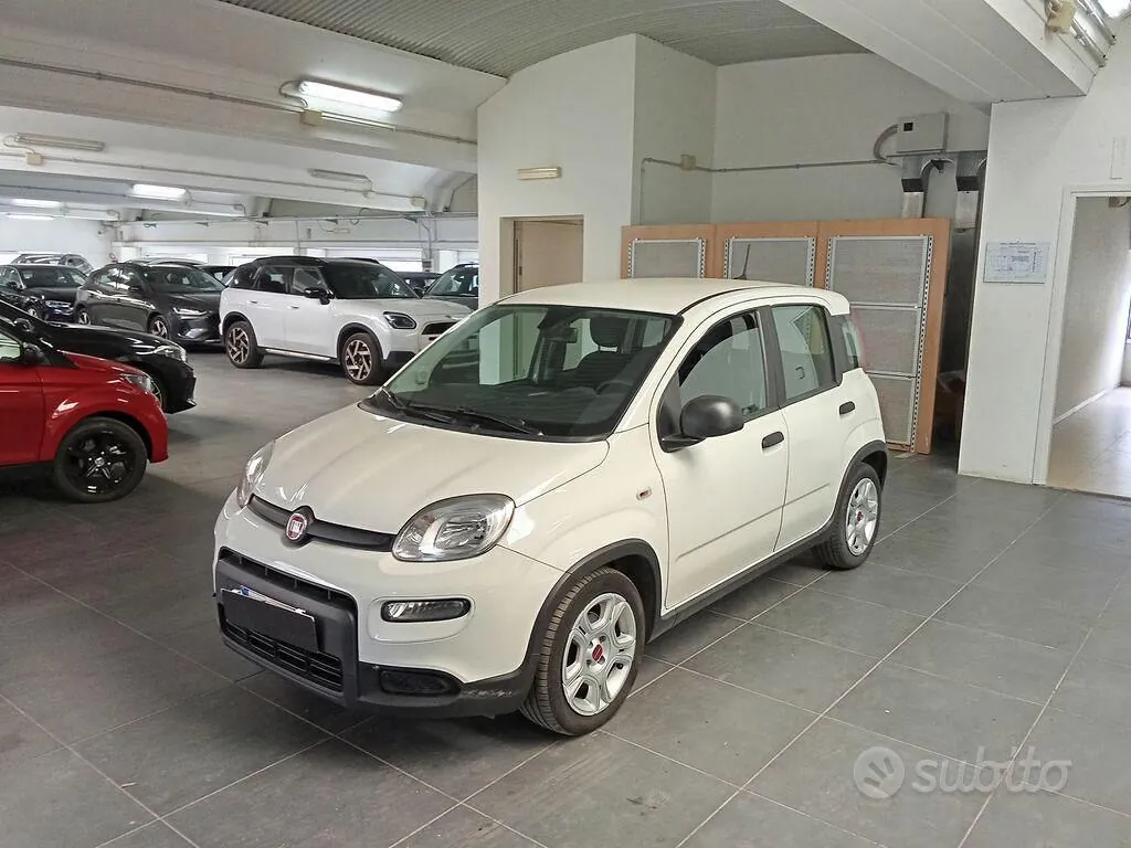 Fiat Panda 2023 photo 2