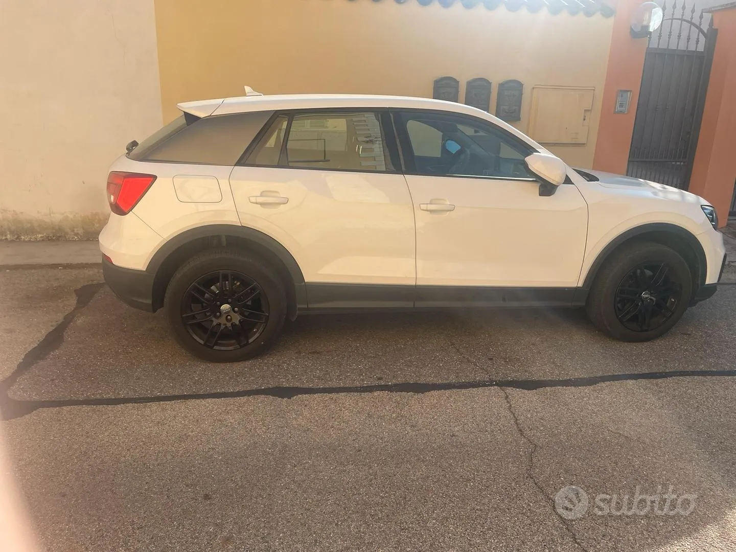 Audi Q2 2017 photo 2