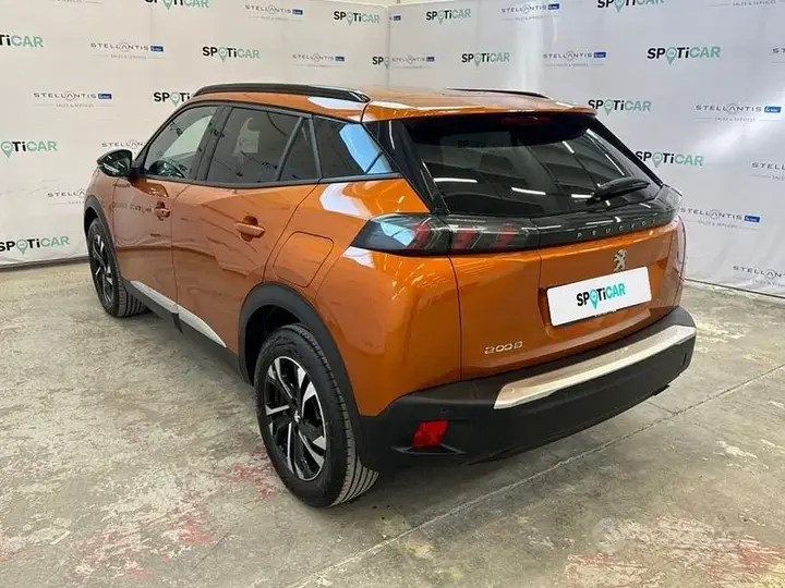 Peugeot 2008 2023 photo 3