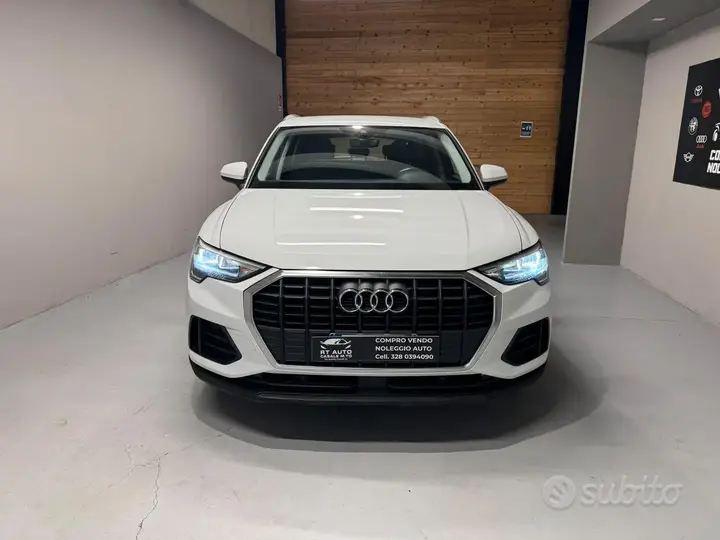 Audi Q3 2019 photo 2