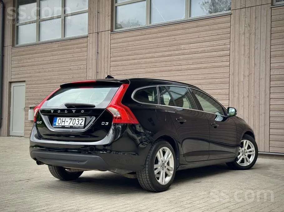 Volvo V60 2012 photo 3
