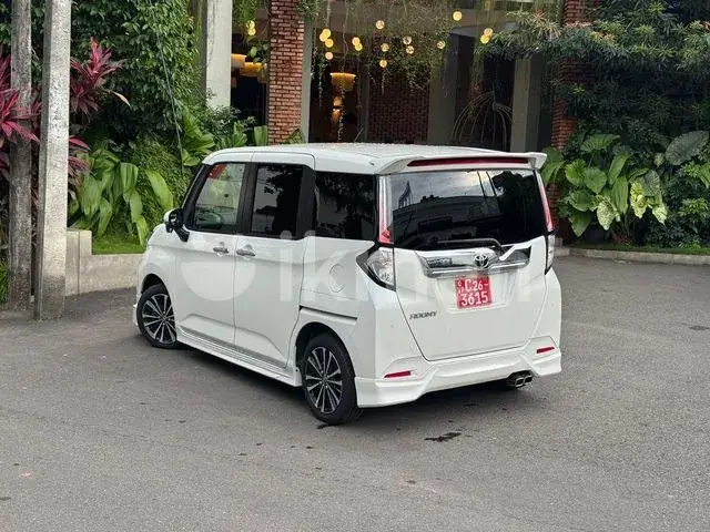 Toyota Roomy 2024 photo 2