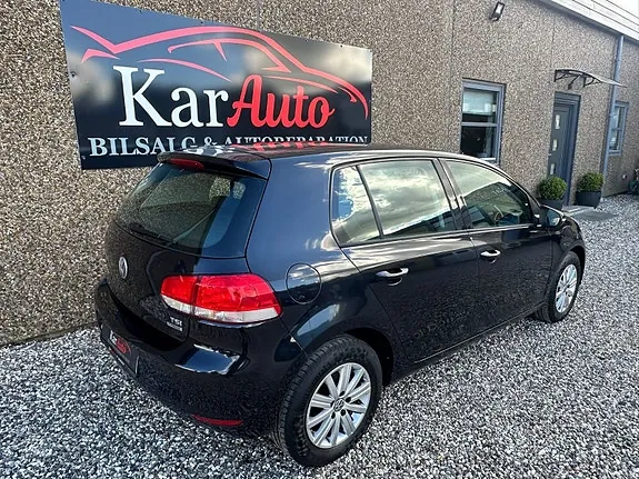 Volkswagen Golf Vi 2011 photo 3